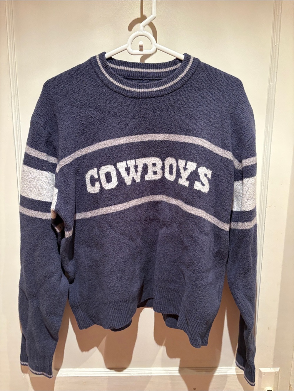 Abercrombie & Fitch Navy and White Cowboys Crewneck Sweater